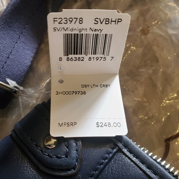 NWT! Daisy Leather Navy Blue Crossbody - Picture 7 of 7